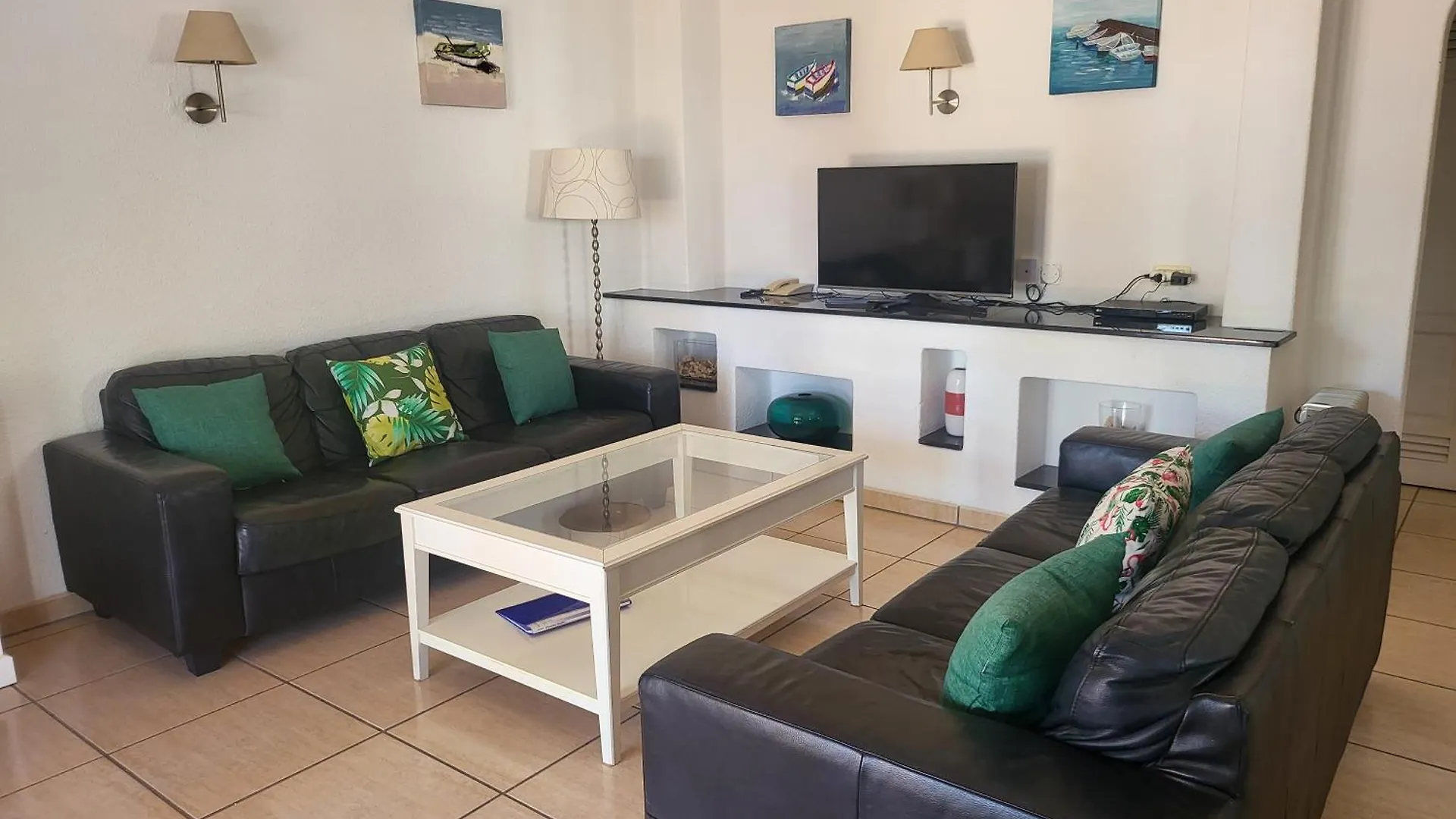 פלאיה בלנקה Las Brisas